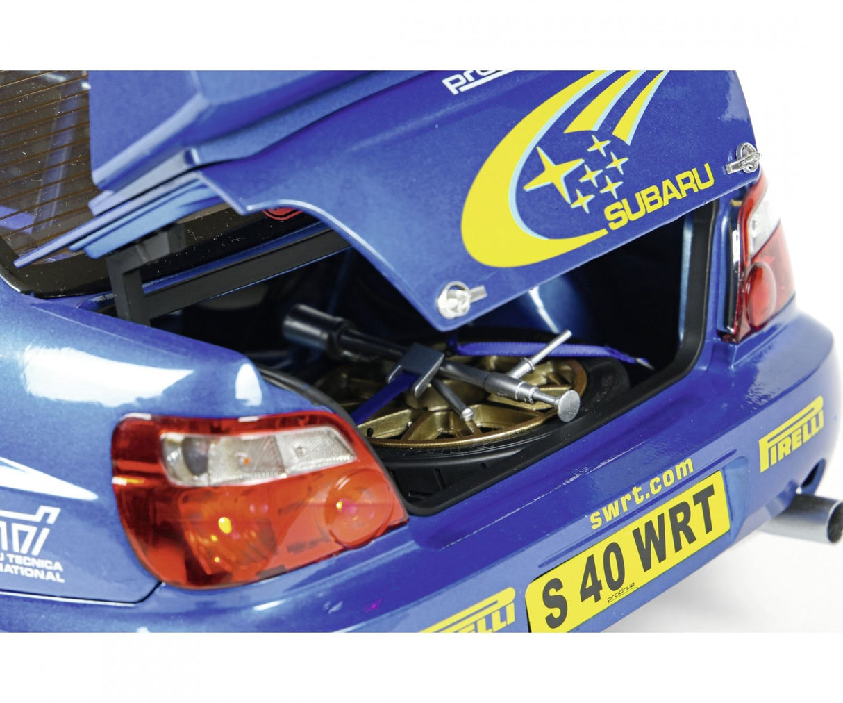 Ixo (Parent) Full Kit Subaru Impreza 1/8 Scale Metal Kit