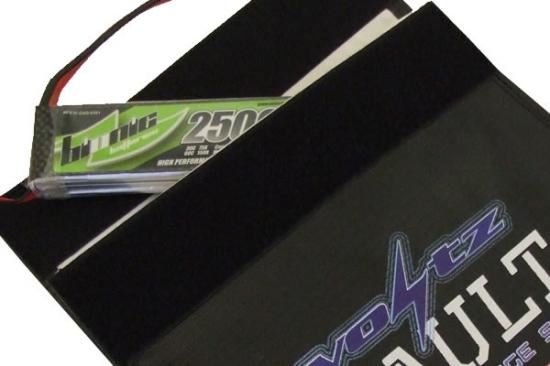 VOLTZ CHARGE VAULT LIPO SACK/BAG LARGE 23cm x 30cm