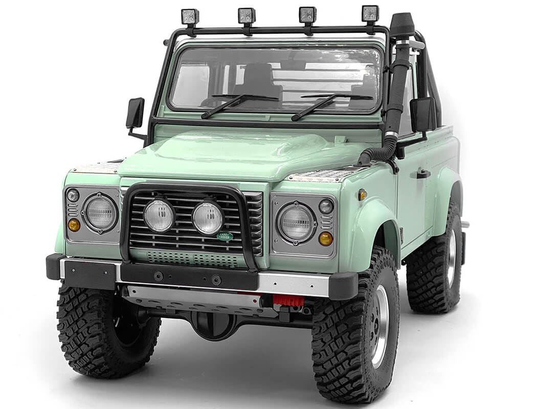 RC4WD STEEL PUSH BAR FRONT BUMPER W/ CLEAR FLOOD LIGHTS FOR RC4WD GELANDE II 2015 LAND ROVER DEFENDE