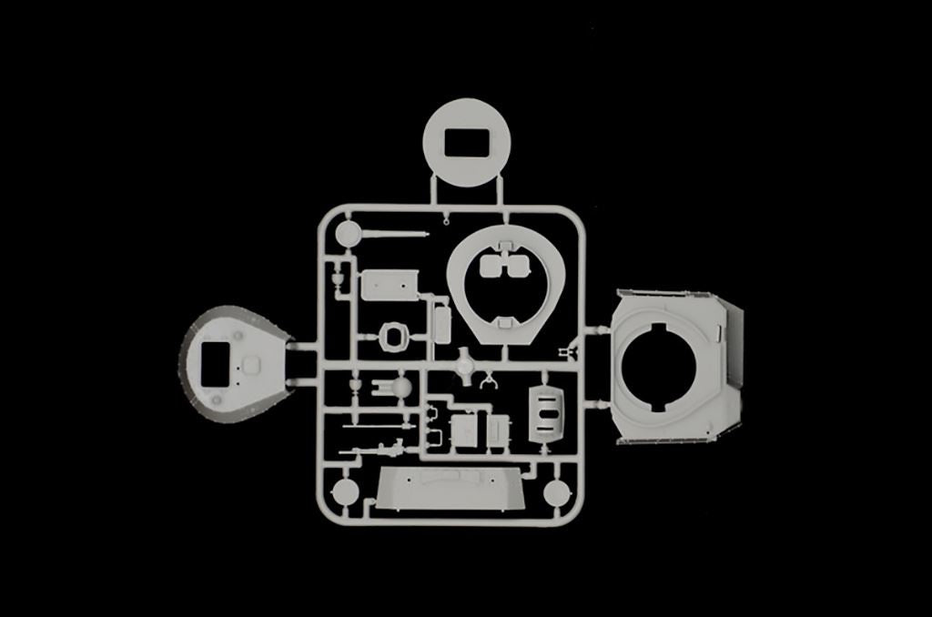 Italeri M14/41 with Italian Inf. RR