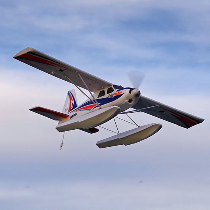 Fms 1400Mm Kingfisher Pnp With Wheels,Floats,Skis And Flaps
