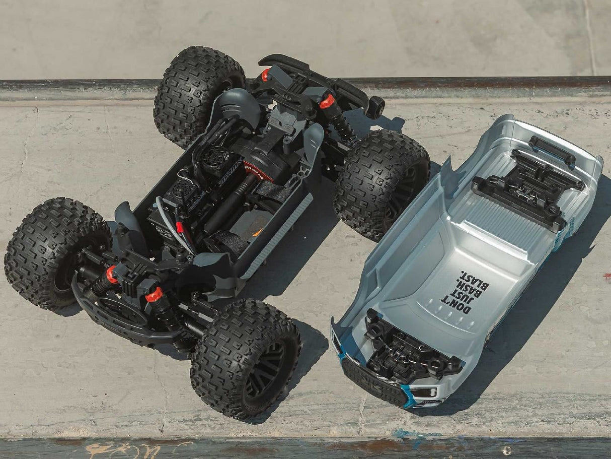 Arrma 1/10 Granite 223S Dsc 4X4 Rtr Brushless Monster Truck, Red