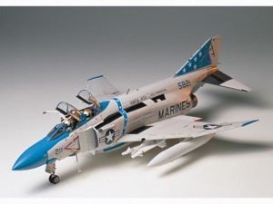 Tamiya F-4J Phantom II