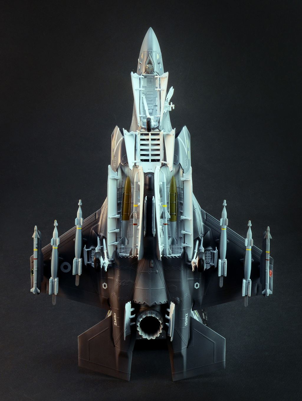 Italeri RAF F-35B STOVL version