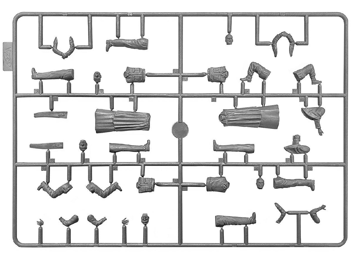 Icm Confession Before The Fight, Wwii Mobile Field Chapel
