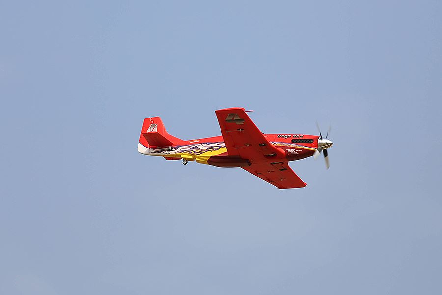 FMS 1100mm P-51 DAGO RED ARTF w/o TX/RX/BATT