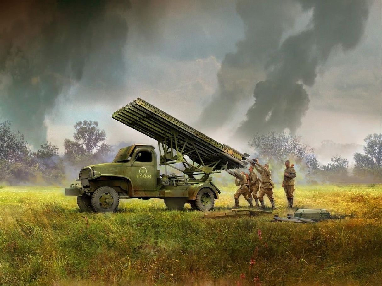 Icm Bm-13-16 On G7107 Chassis With 4 Soviet Crew Figures