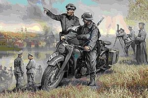 Zvesda German Ww2 R12 Motorcyle 2 Figures
