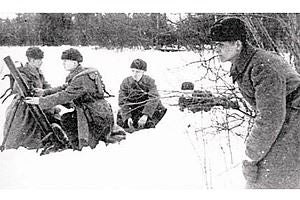 Zvesda 1/72 Soviet 82mm Mortar W/Crew