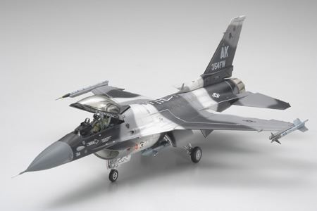 Tamiya F-16 C/N Aggressor