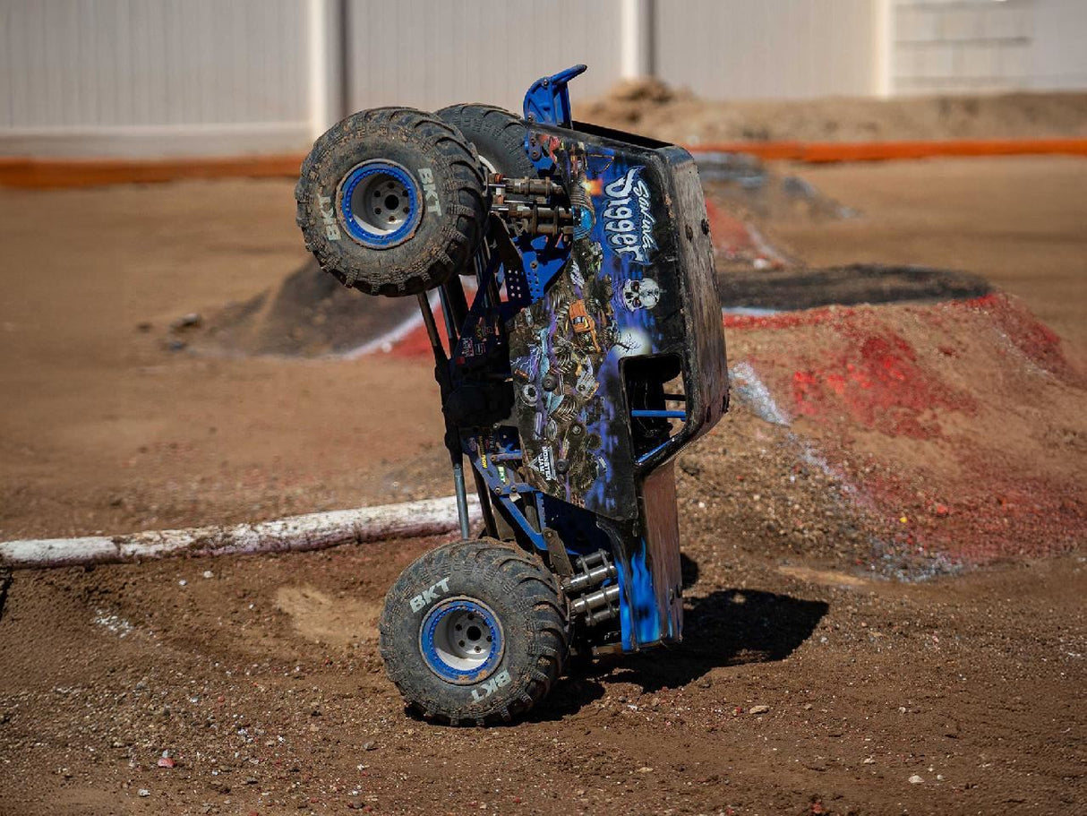 Losi 1/8 Lmt 2.0 Son-Uva Digger 4X4 Solid Axle Monster Truck Rtr