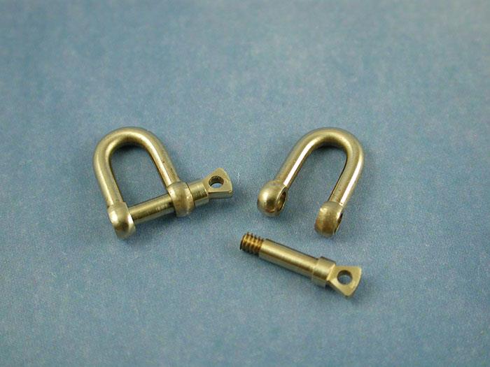 Radio Active Shackle 7.6x12.2, M2 Threaded Pin (pk2)