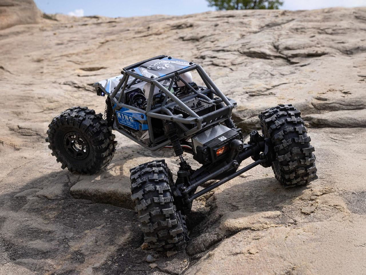 Axial 1/18 Utb18 Capra 4Ws 4Wd Trail Buggy Rtr With Bat/Chg Blue