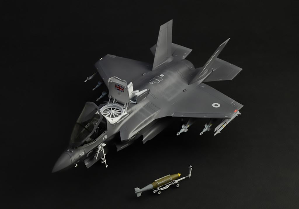 Italeri RAF F-35B STOVL version