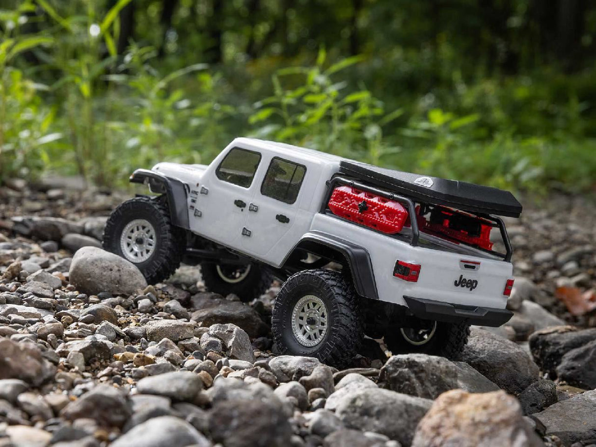 Axial SCX24 Jeep Gladiator 4WD Rock Crawler RTR, White