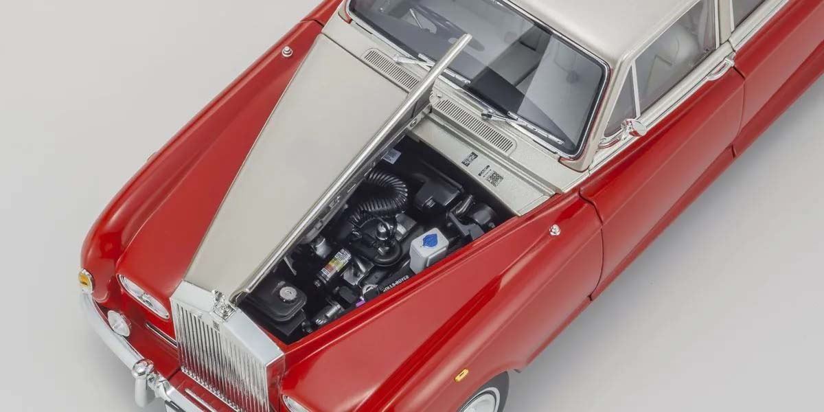 Kyosho 1:18 Rolls-Royce Phantom Vi Ewb 1968 Red-Light Beige