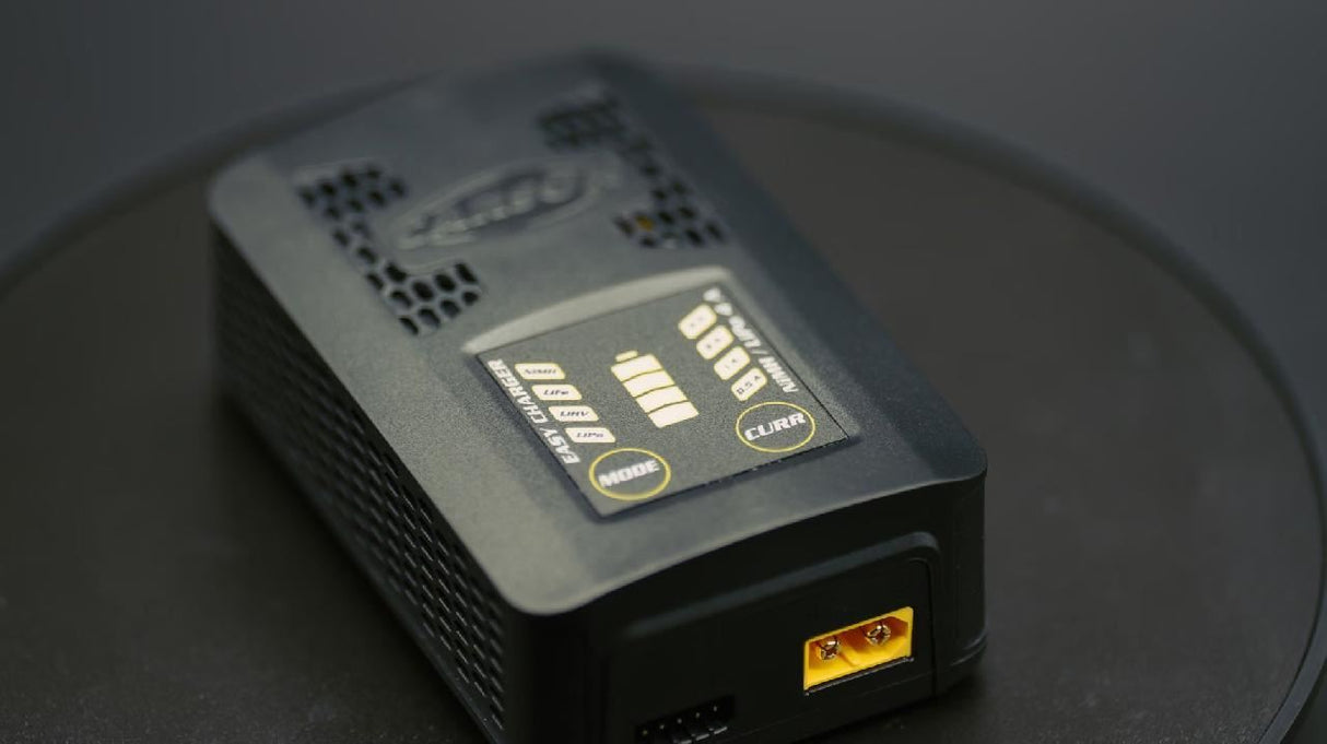 Chargers (P) Easy Charger Nimh/Lipo 4A