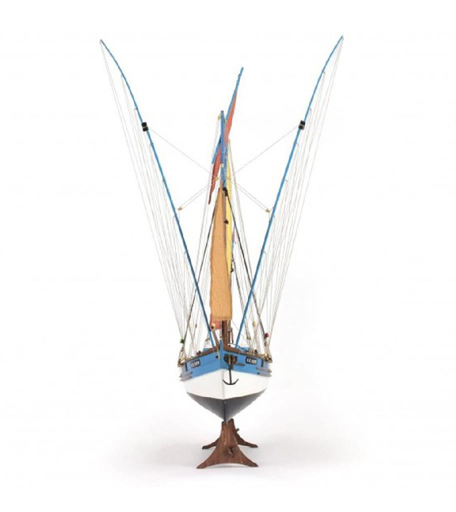 Artesania MARIE-JEANNE 2021 with stand