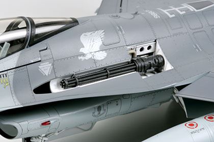 Tamiya 1/32 Lockheed F-16 Cj F.Falcon