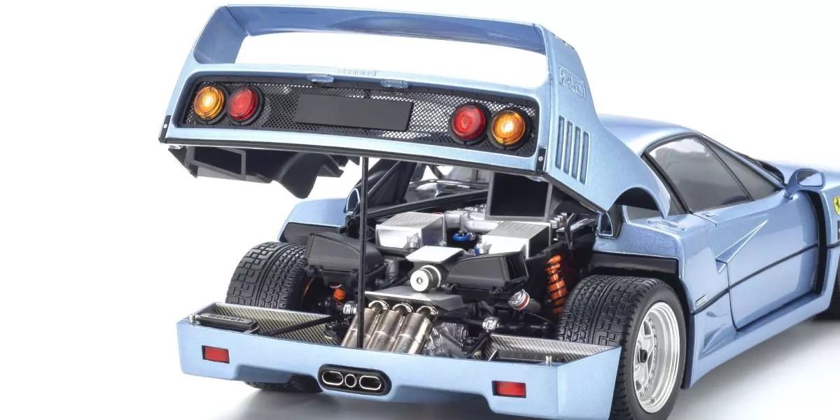 Kyosho 1:18 Ferrari F40 Light Blue Metallic 1987 Die-Cast Collection