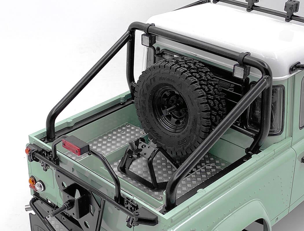 RC4WD STEEL TUBE ROLLBAR W/ FLOOD LIGHTS FOR RC4WD GELANDE II 2015 LAND ROVER DEFENDER D90 (PICK-UP)