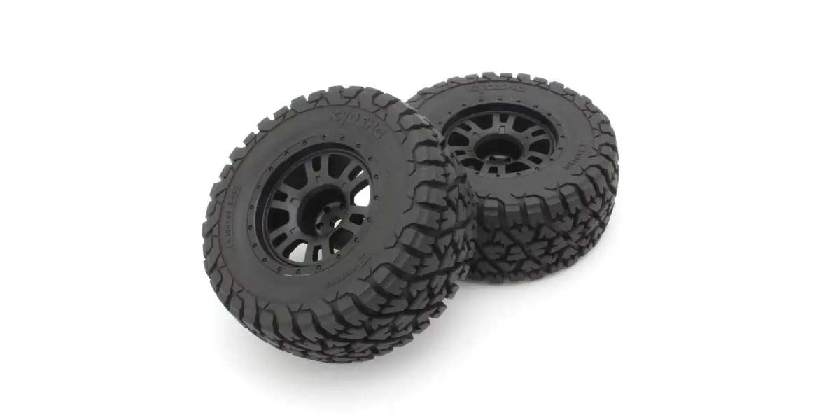 Pre-Glued Tyres On Black Wheels 2.4In (2) Kyosho Toyota Tacoma