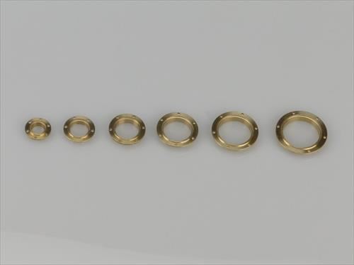 RACTIVE Porthole, 18mm, With 6 Hole Flange, Glazed, 10pk