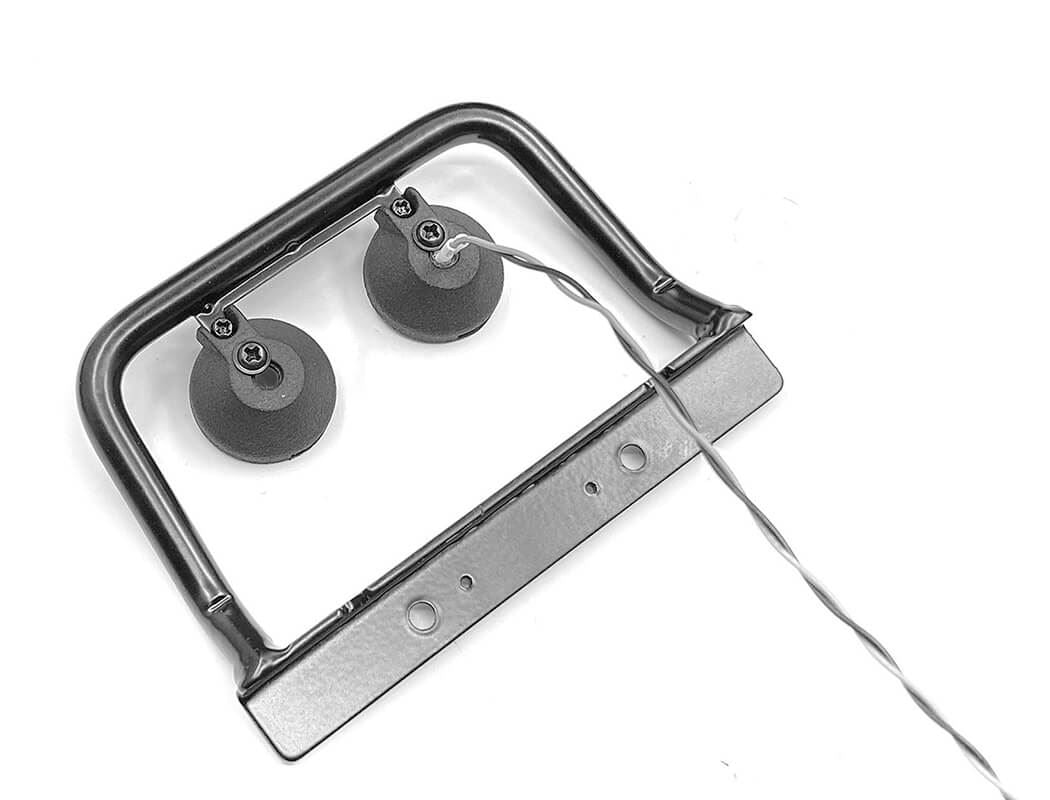 RC4WD STEEL PUSH BAR FRONT BUMPER W/ CLEAR FLOOD LIGHTS FOR RC4WD GELANDE II 2015 LAND ROVER DEFENDE