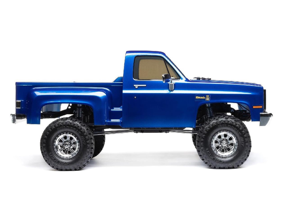 Axial 1/10 SCX10 III Base Camp 1982 Chevy K10 4X4 RTR, Blue