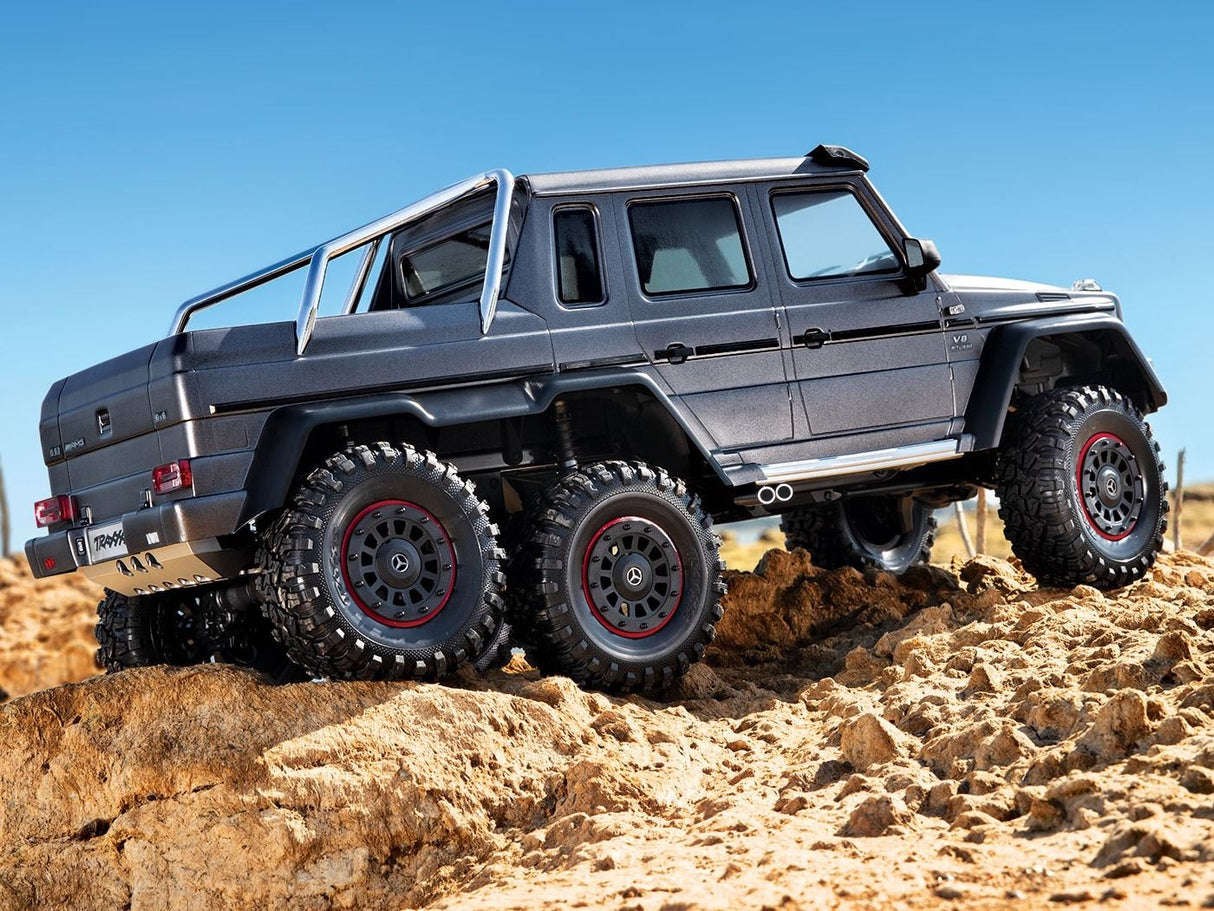 Traxxas TRX-6 6x6 Mercedes G63 Silver