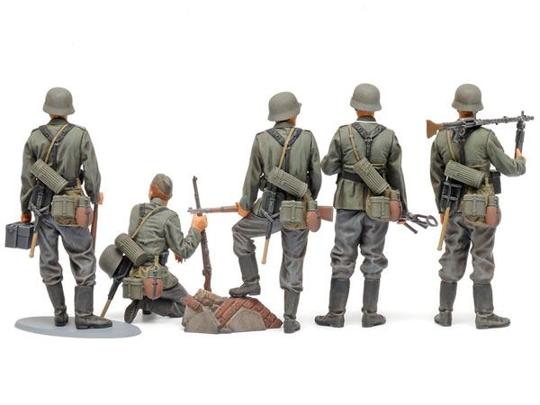 Tamiya German Infantry Set Mid WWII