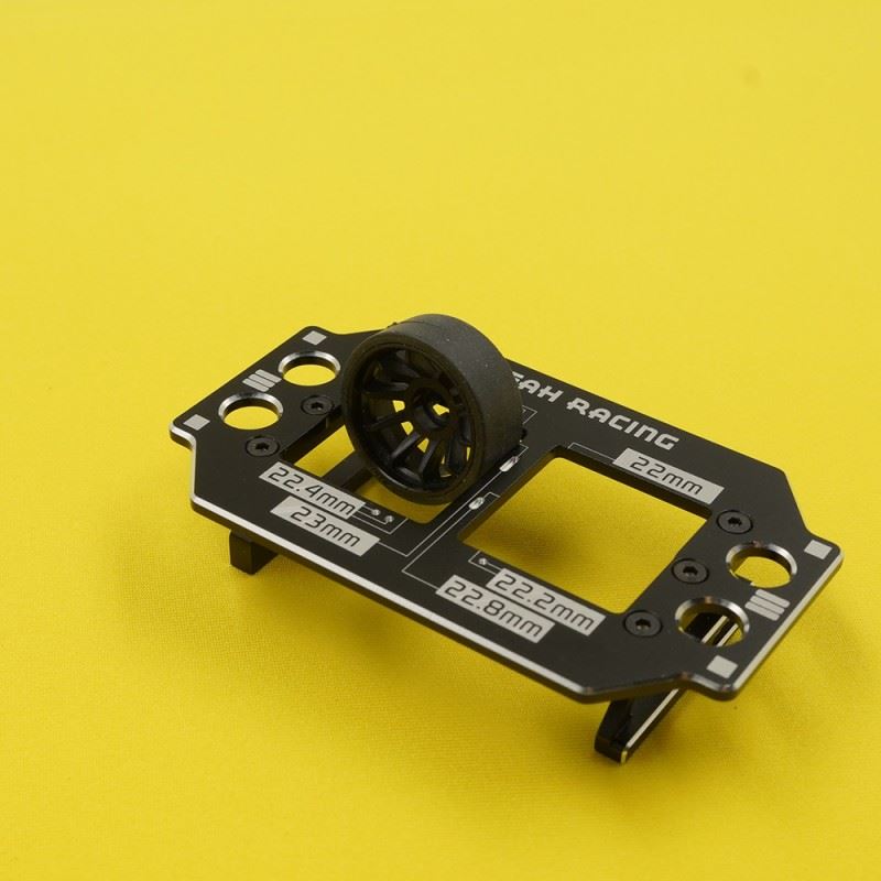 Yeah Racing Aluminum Car Stand For Mini-Z