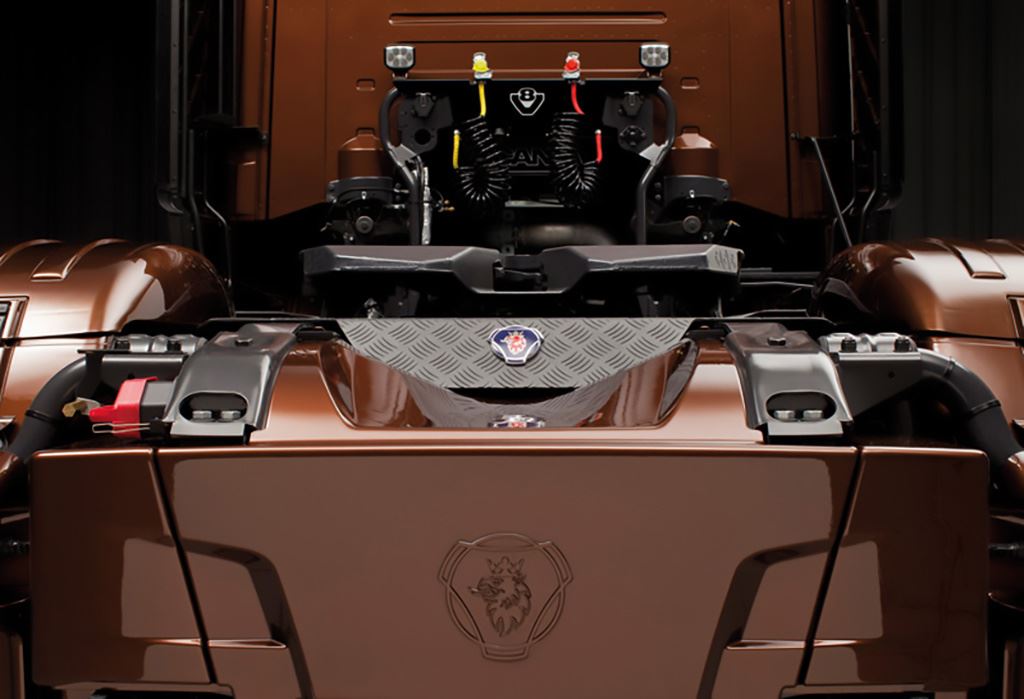 Italeri SCANIA R BLACK AMBER