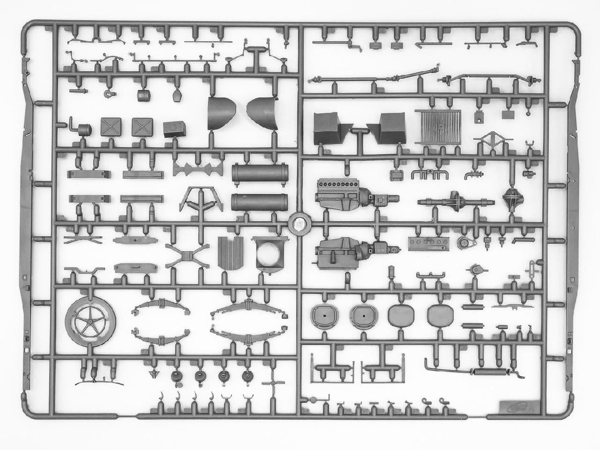 Icm Ahn 'Gulaschkanone' Truck With 4 Figures & Accessories