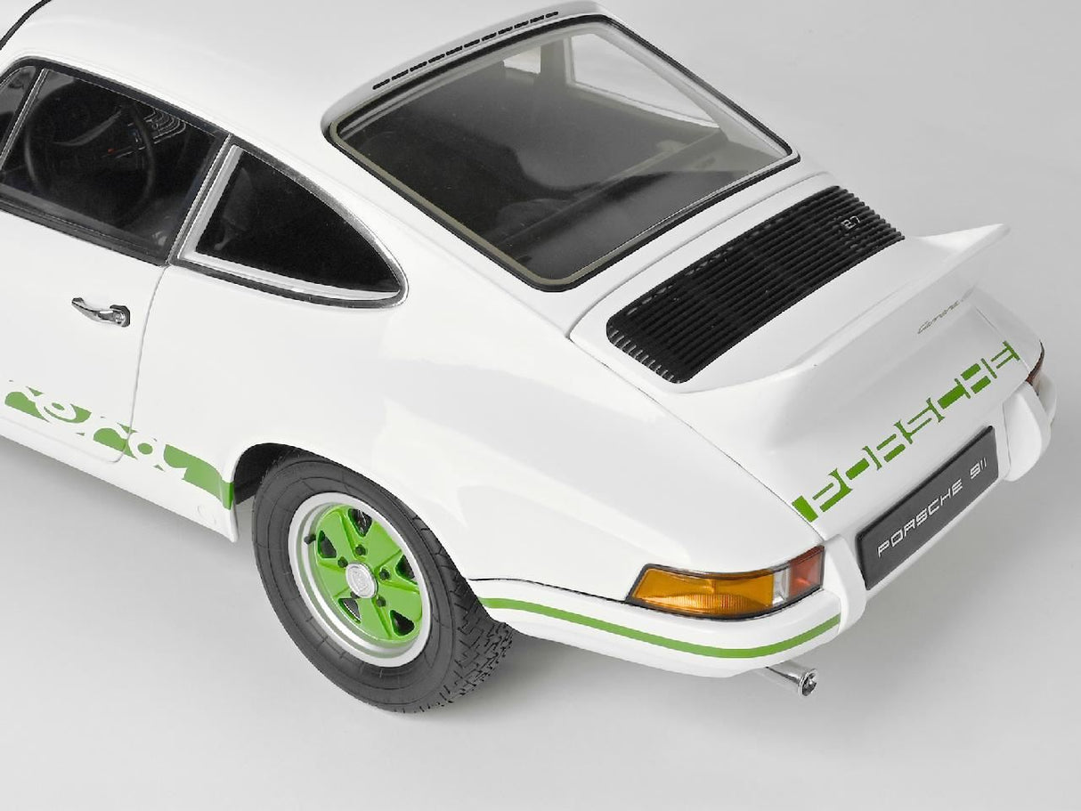 Ixo (Parent) White Porsche 911 Carrera Rs 2.7 1/8 Scale Full Metal Kit