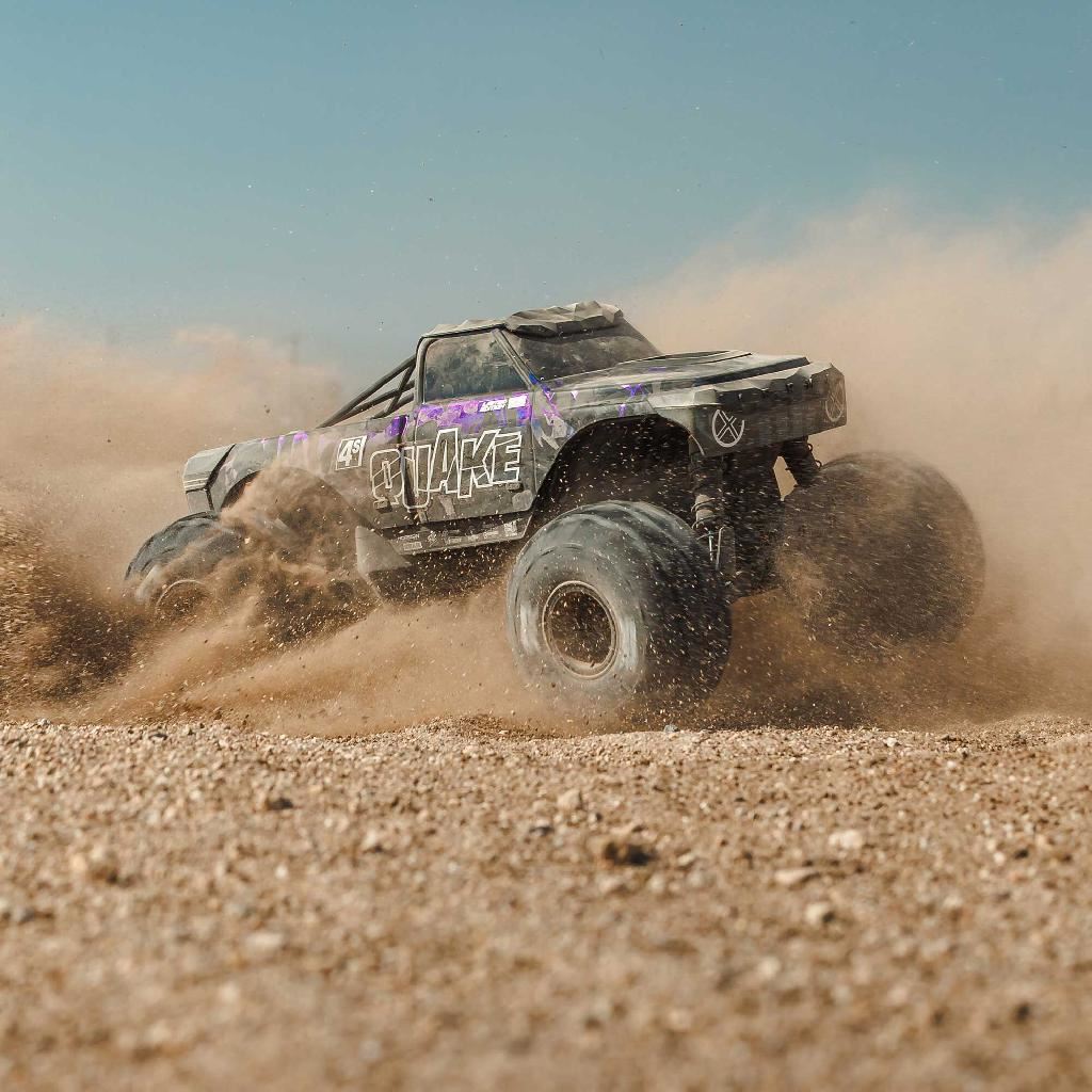 Arrma 1/8 Quake 4S Dsc 4X4 Rtr Monter Truck, Le Black/Pearl