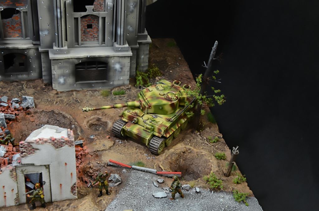 Italeri Berlin 1945: Fall of the Reichstag