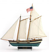 Artesania 1/40 VIRGINIA AMERICAN SCHOONER 2022 with stand