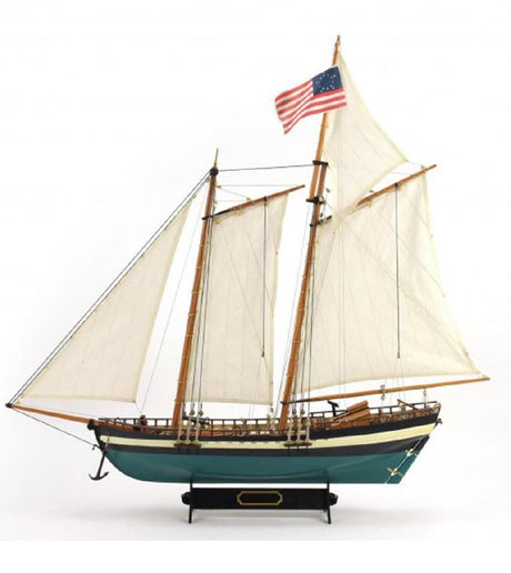 Artesania 1/40 VIRGINIA AMERICAN SCHOONER 2022 with stand
