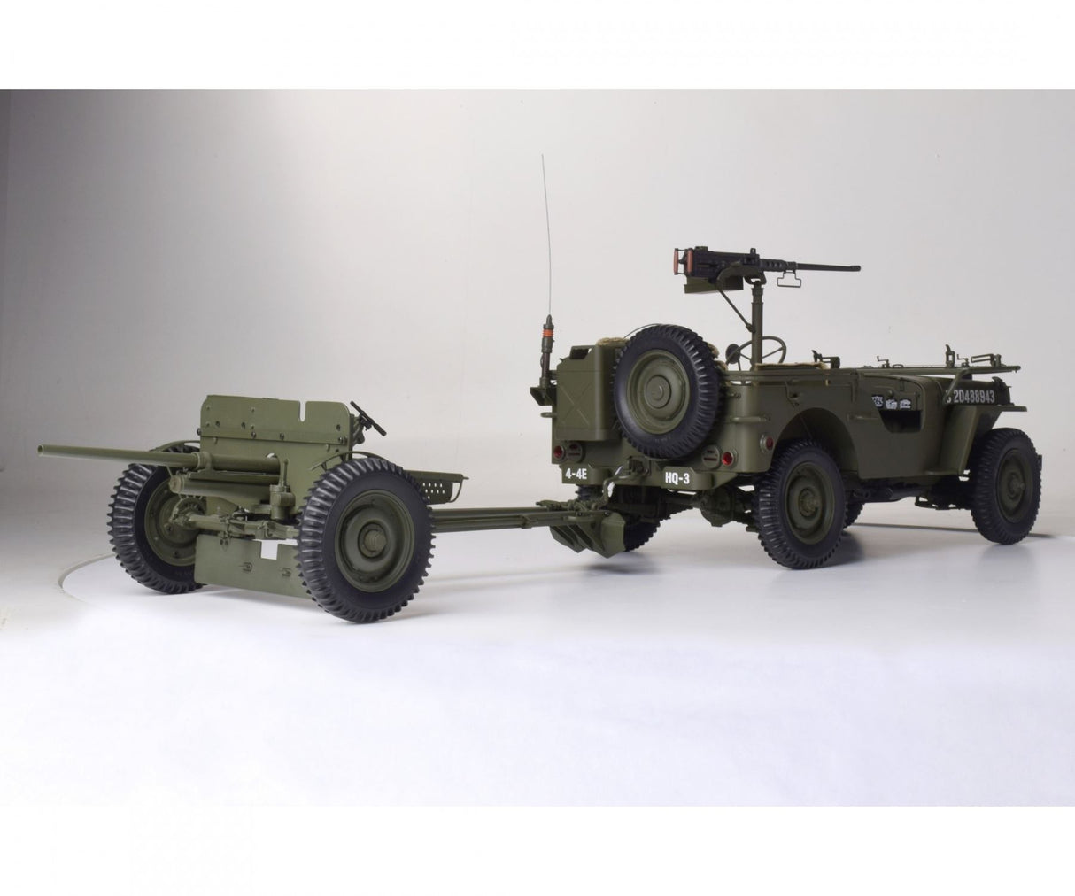 Ixo (Parent) Full Kit Willys & Acc. 1/8 Scale Metal Kit