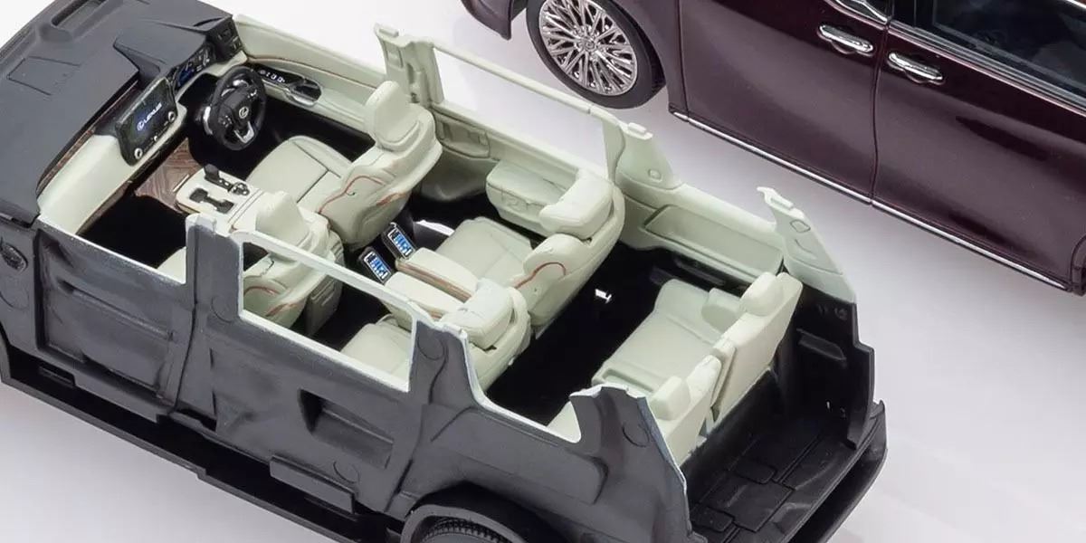 Kyosho 1:43 Lexus Lm (Sonic Agate)