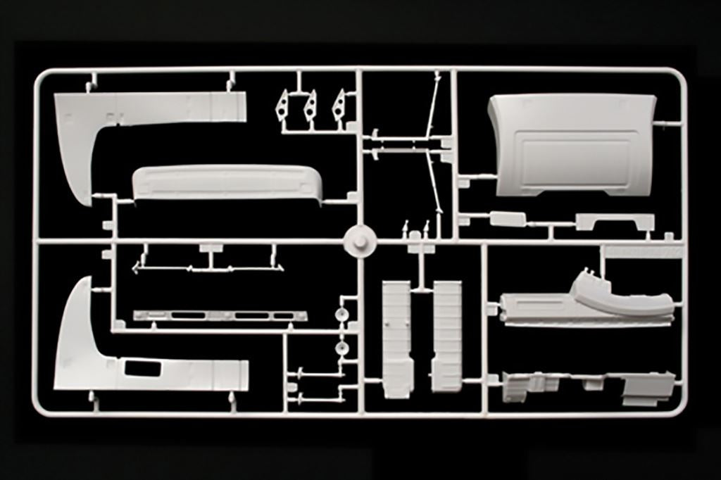 Italeri Scania T143 M500 Topline RR
