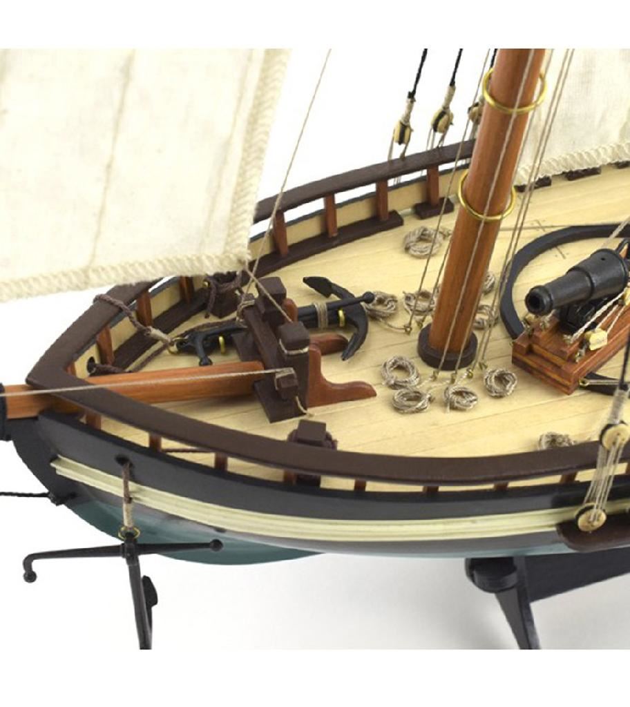 Artesania 1/40 VIRGINIA AMERICAN SCHOONER 2022 with stand