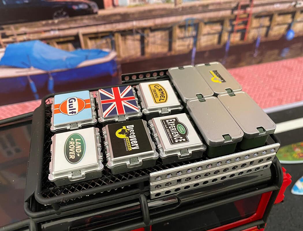 FASTRAX 1/18TH RECTANGULAR CASE W/DECAL 32X18X13MM