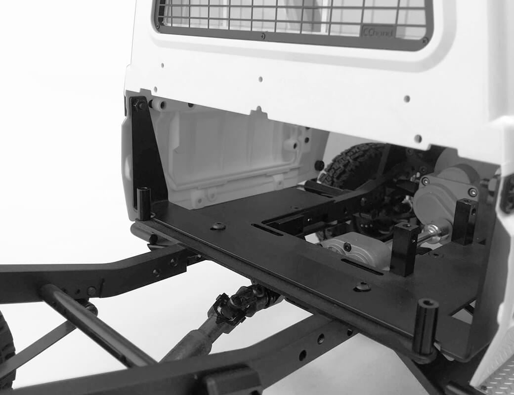 RC4WD KOBER REAR BED W/TIRE HOLDER & MUD FLAPS FOR RC4WD TF2 LWB TOYOTA LC70 (SILVER)