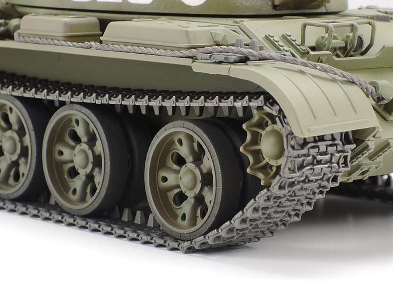 Tamiya 1/48 Russian Medium Tank T-55