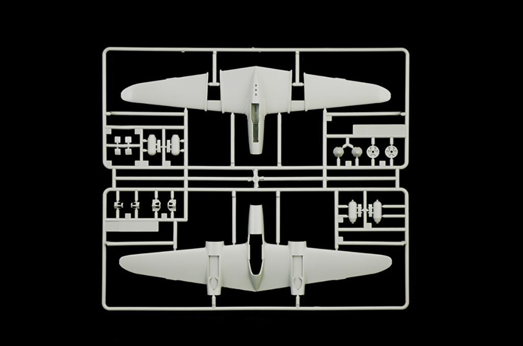 Italeri P-38J “Lightning”