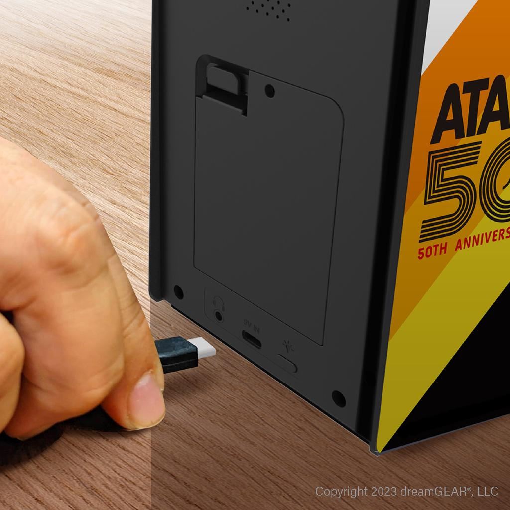 My Arcade (P) Atari Micro Player Pro 6.7In Portable Retro Arcade (100 Games in 1)