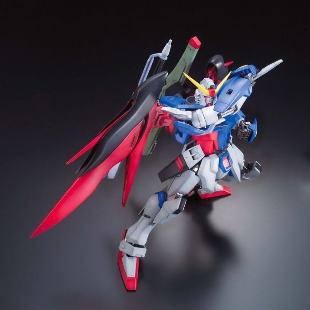 Bandai Hobby Mg 1/100 Destiny Gundam Extreme Blast Mode