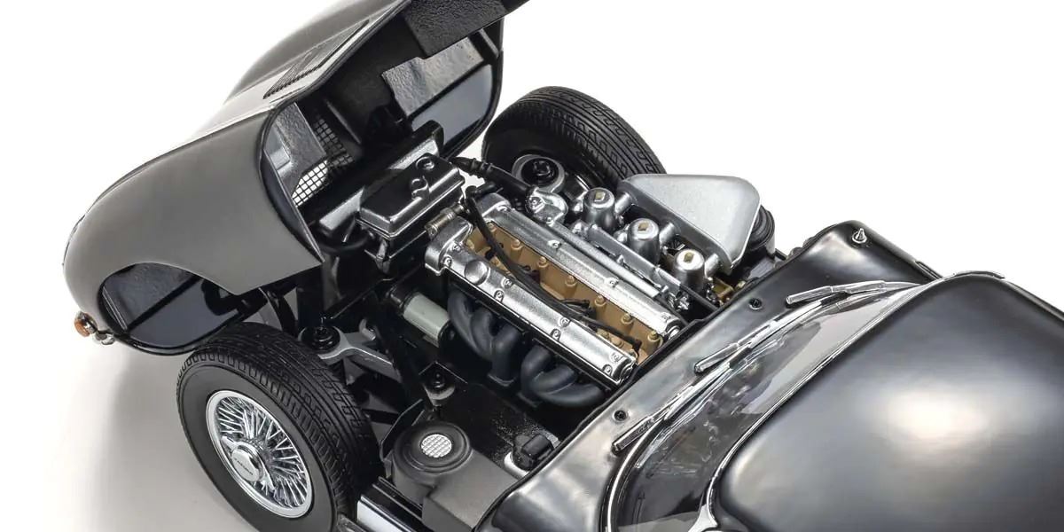 Kyosho 1:18 Jaguar E-Type 3.8L Coupe Mk1 1961 Black